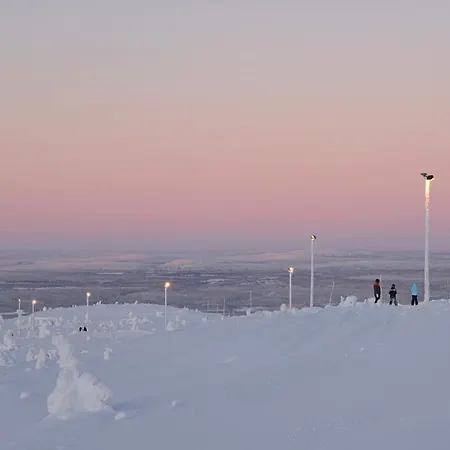 Arctos - Modern Near Slopes * Levi